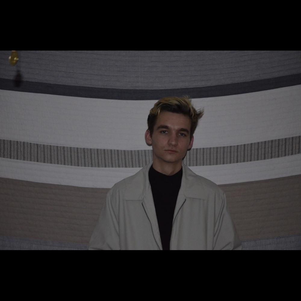 Meet your Posher, Curtis